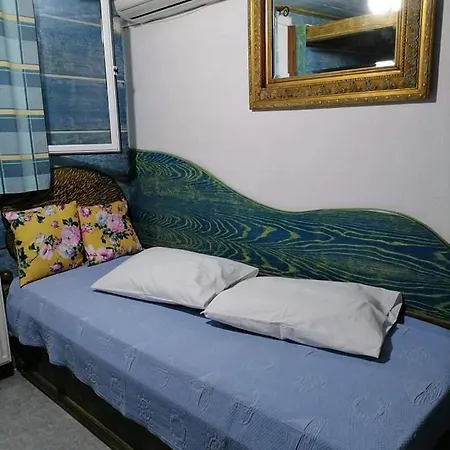 Apartment Skyrosfamilyhouses-pelasgia Skyros
