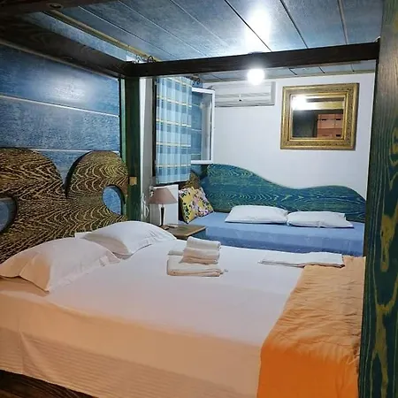 Skyrosfamilyhouses-pelasgia شقة
